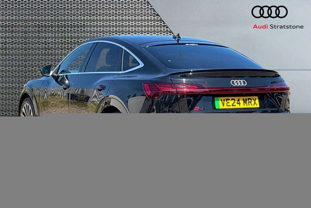 Audi Q8 e tron 300Kw 55 Quattro 114Kwh S Line Tech 202 VE24MRX Black #2