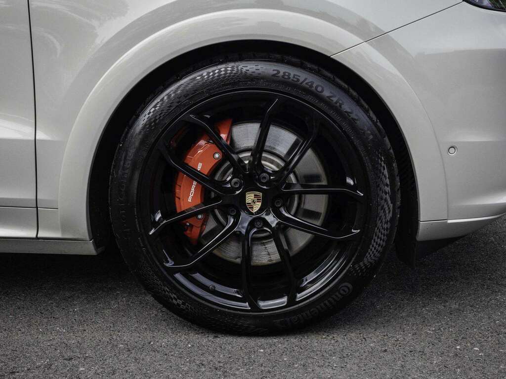 Porsche Cayenne S Coup 2025 Brown #2
