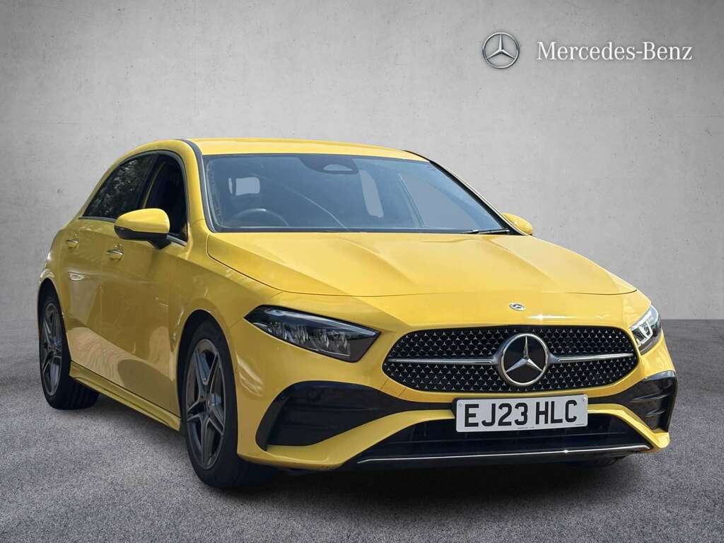 Mercedes-Benz A Class A200 Amg Line Executive 2023 EJ23HLC Yellow #3
