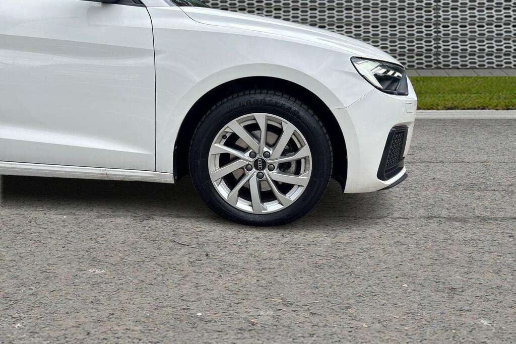 Audi A1 30 Tfsi Sport S Tronic 2024 BC24FDL White #4