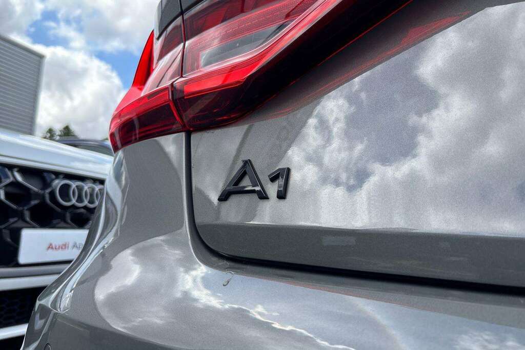 Audi A1 25 Tfsi Black Edition 2023 BV73WDY Grey #5