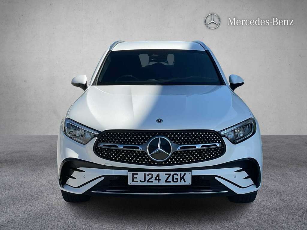 Mercedes-Benz GLC Class 300 4Matic Amg Line 9G-tronic 2024 White