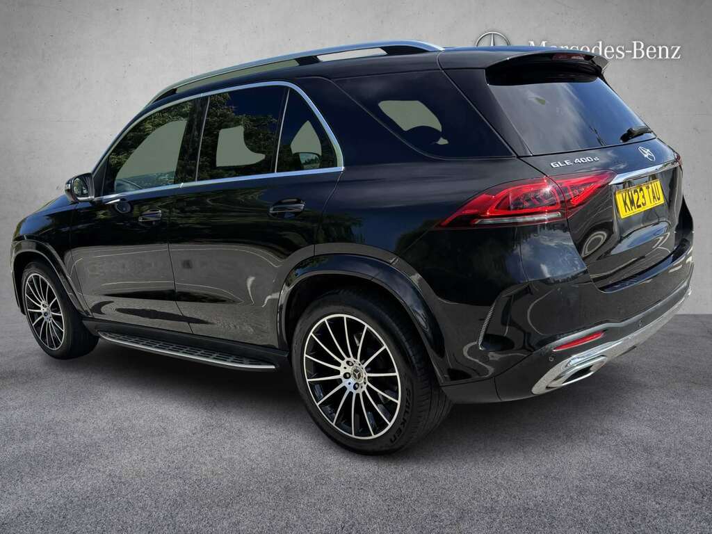 Mercedes-Benz GLE Class 400D 4Matic Amg Line Prem 9G-tronic 7 St 202 KM23TAU Black #2