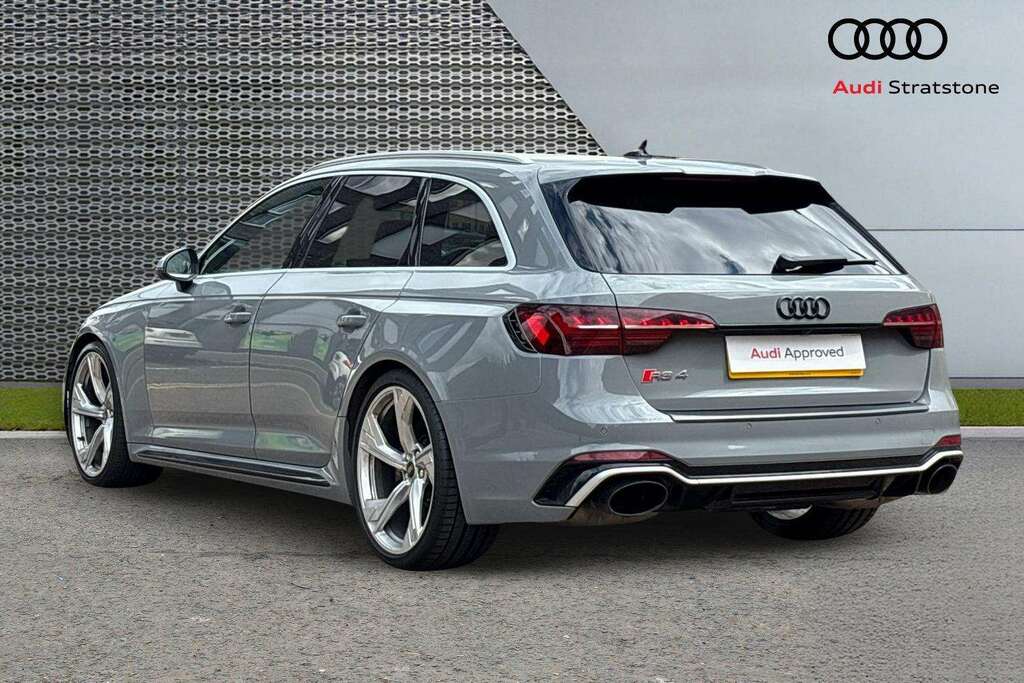 Audi RS4 Rs 4 Tfsi Quattro Tiptronic 2022 Grey #3