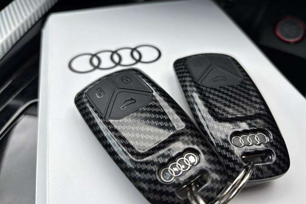 Audi RS4 Carbon Black Black #25
