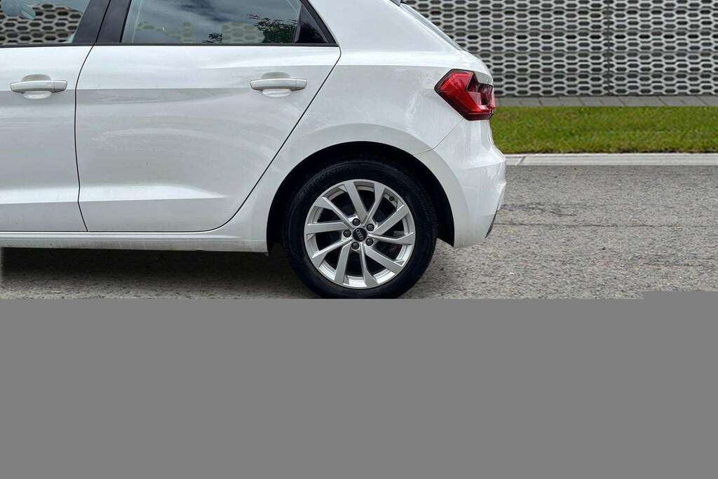 Audi A1 25 Tfsi Sport 2025 VE74TYG White #5