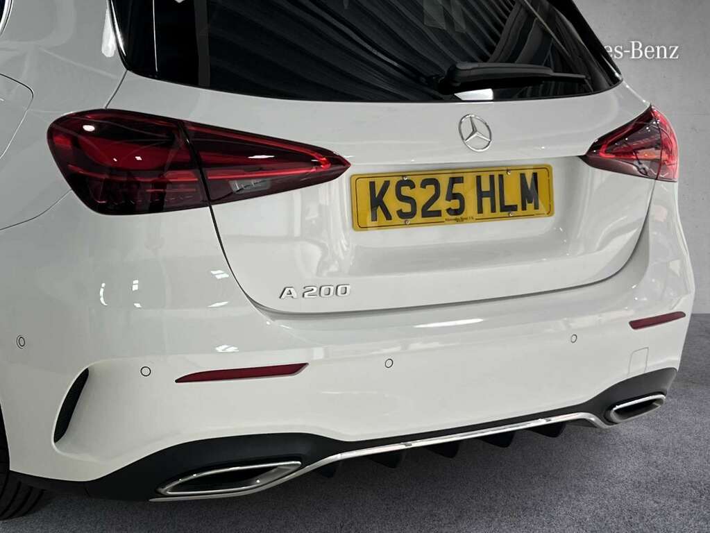 Mercedes-Benz A Class A200 Amg Line Premium Plus 2025 KS25HLM White #6