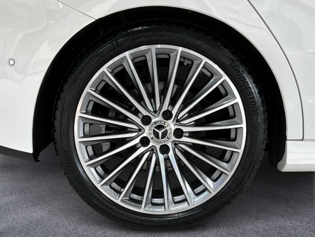 Mercedes-Benz A Class A200 Amg Line Premium Plus 2025 KS25HLM White #5