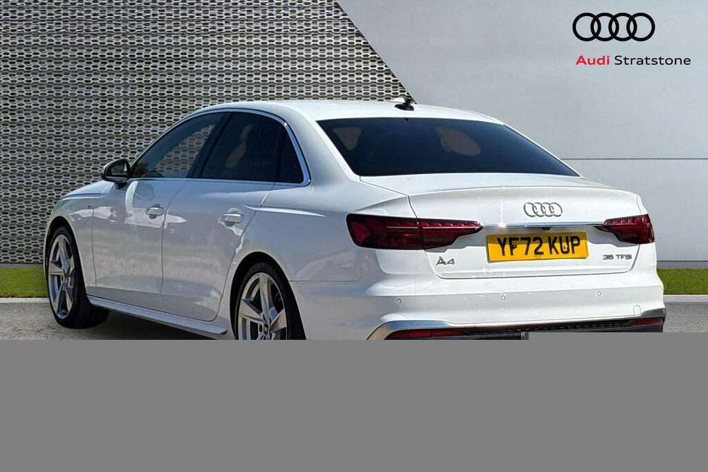 Audi A4 35 Tfsi S Line S Tronic 2022 White