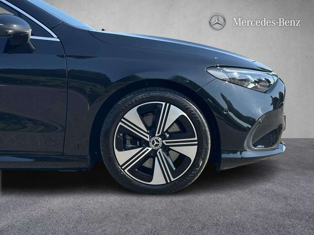 Mercedes-Benz CLA Class 250 200Kw Eq Tech Sport Ed 85Kwh 2025 KN75EZE Black #2