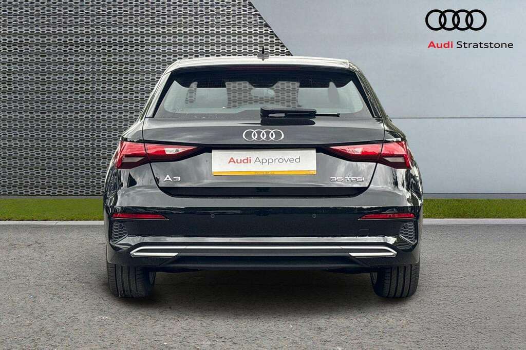 Audi A3 35 Tfsi Sport 2022 LT22FYO Black #6