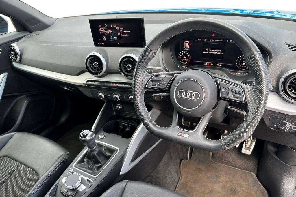 Audi Q2 30 Tfsi Black Edition 2023 BG23PBO Blue #5