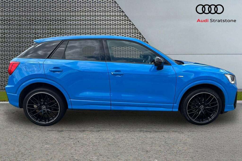 Audi Q2 30 Tfsi Black Edition 2023 BG23PBO Blue #3