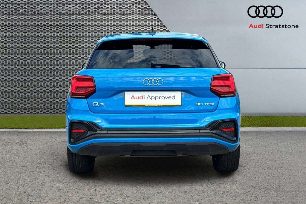 Audi Q2 30 Tfsi Black Edition 2023 BG23PBO Blue #6