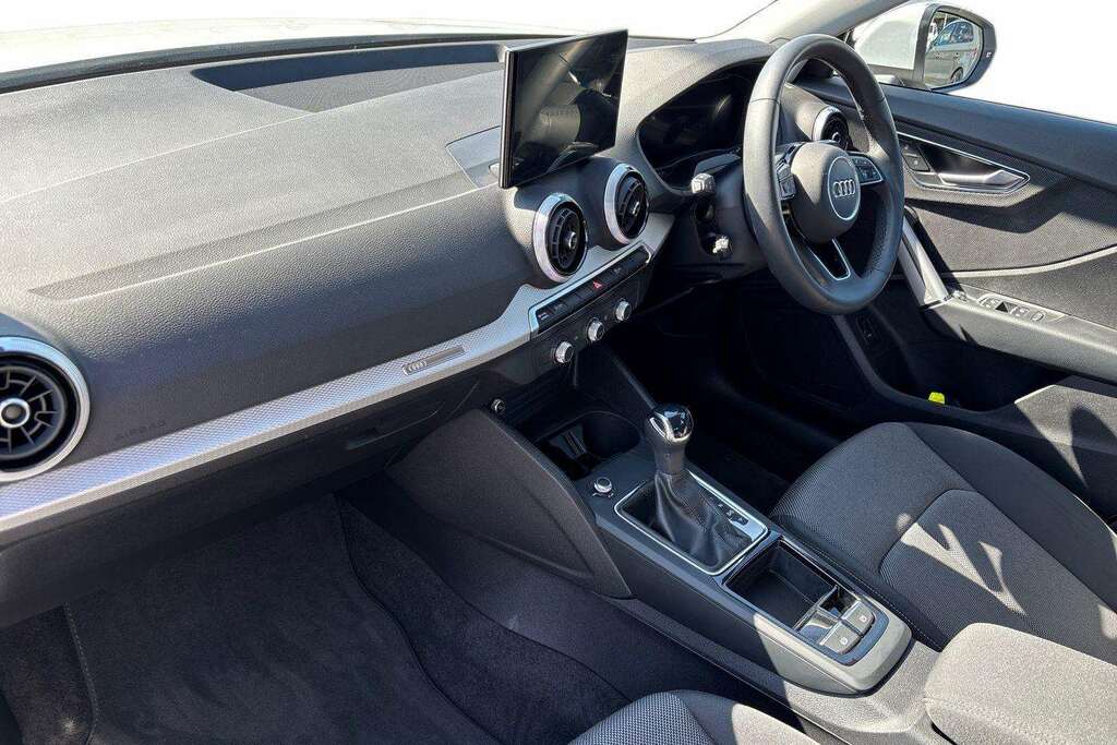 Audi Q2 35 Tfsi Sport S Tronic 2025 White