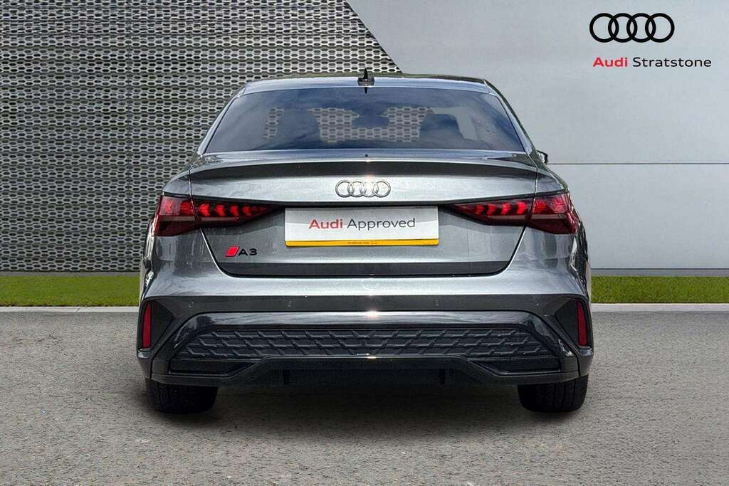 Audi A3 35 Tdi Black Edition S Tronic 2024 WN74MVJ Grey #6