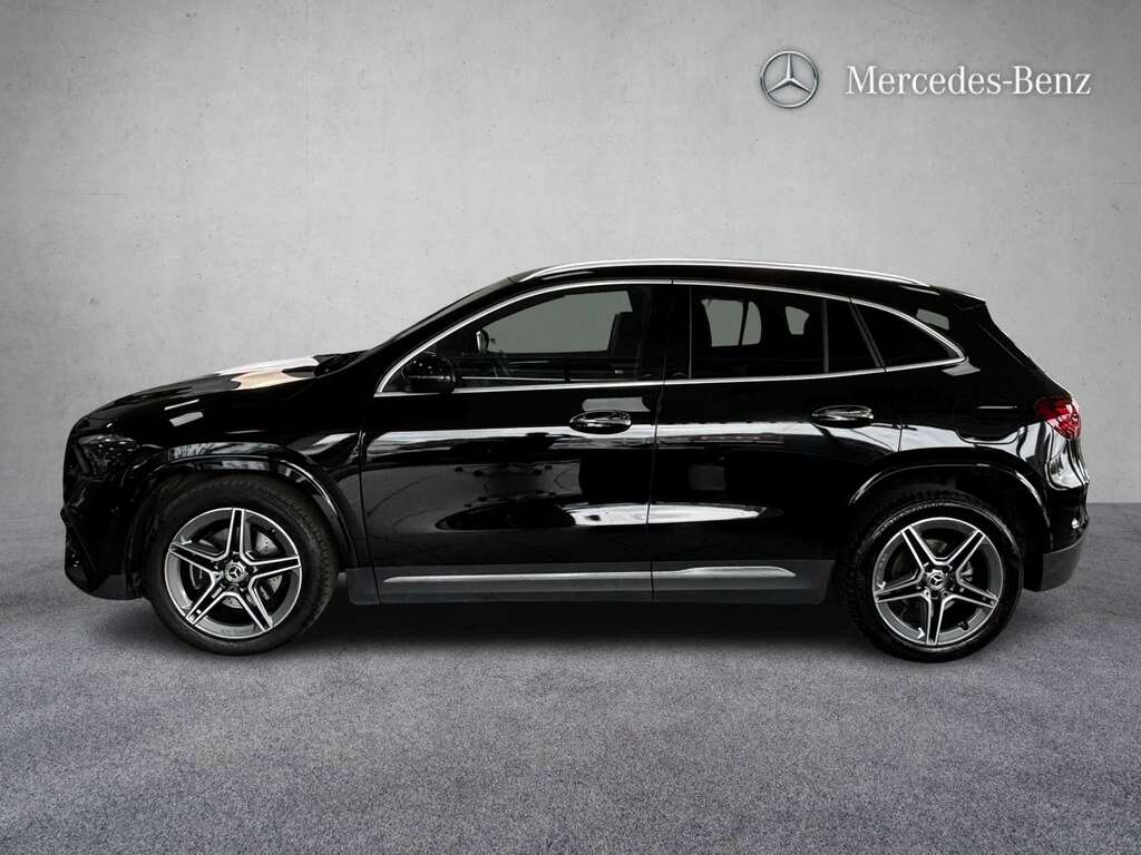 Mercedes-Benz GLA Class 200 Amg Line Executive 2024 SE24UTU Black #4