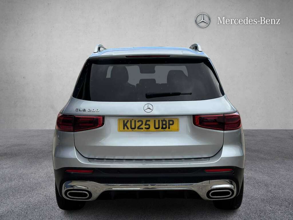 Mercedes-Benz GLB Class 200 Amg Line Executive 7G-tronic 2025 KU25UBP Silver #4