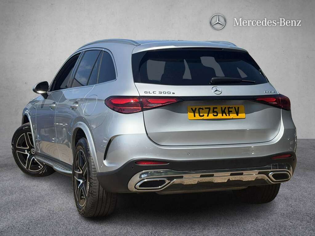 Mercedes-Benz GLC Class 300E 4Matic Amg Line 9G-tronic 2025 Silver