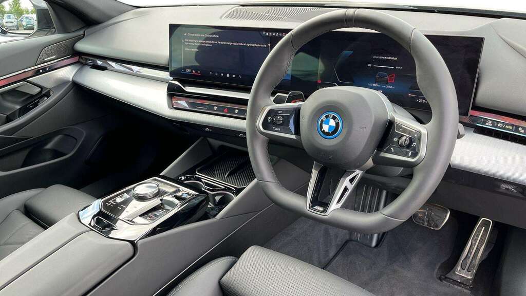 BMW i5 250Kw Edrive40 M Sport 84Kwh 2025 Grey #3
