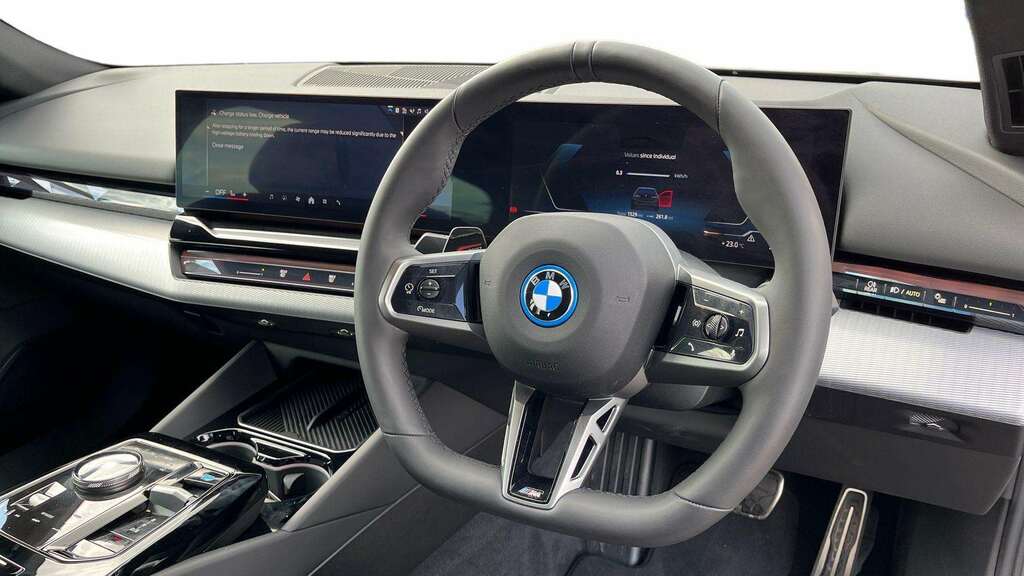 BMW i5 250Kw Edrive40 M Sport 84Kwh 2025 Grey #4