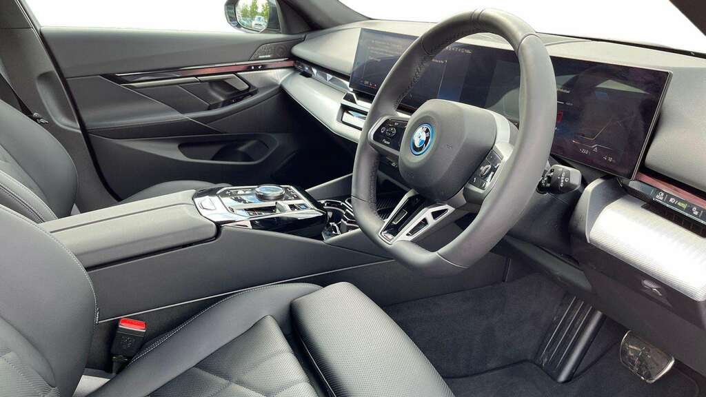 BMW i5 250Kw Edrive40 M Sport 84Kwh 2025 Grey #5