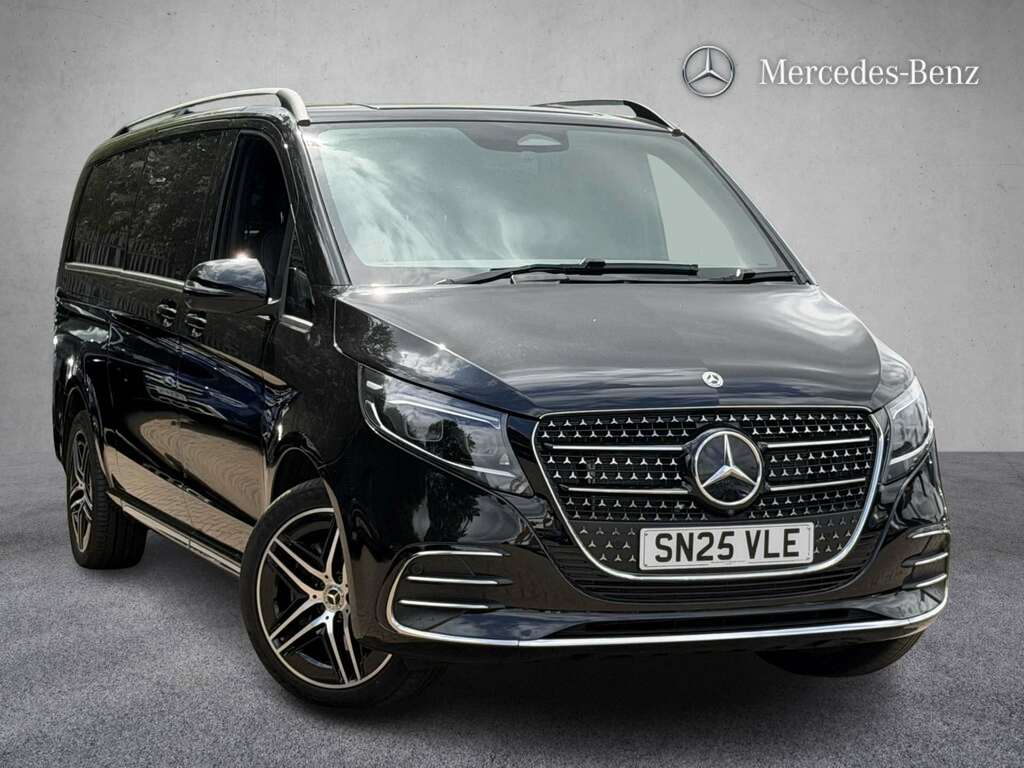 Mercedes-Benz V Class V220 D Premium Amg Line 9G-tronic Extra Long Black