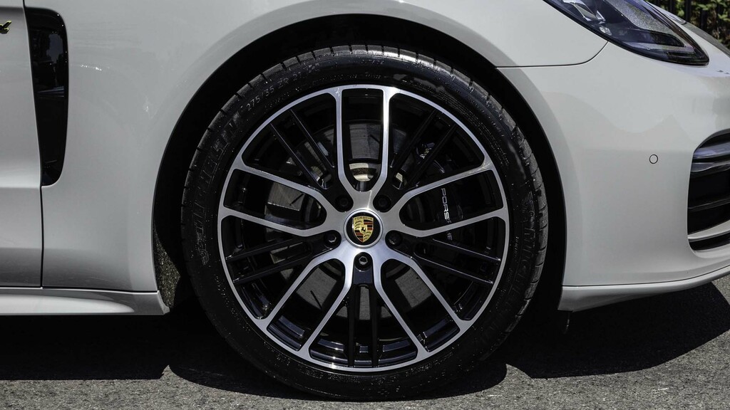 Porsche Panamera 4S Ehyb Spt Tour 2023 EP23AOD Grey #4