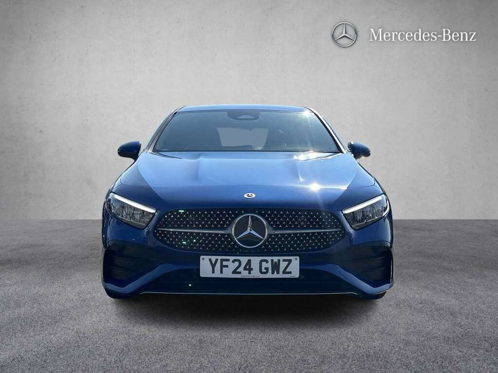 Mercedes-Benz A Class A180 Amg Line Executive 2024 YF24GWZ Blue #3