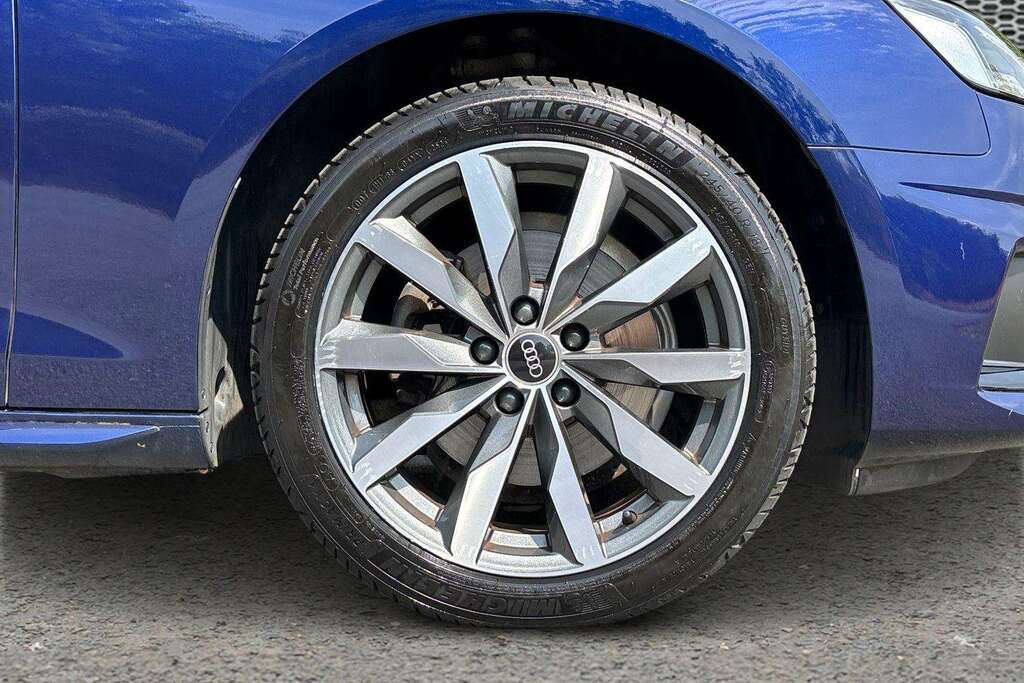 Audi A4 35 Tfsi Sport Edition S Tronic 2023 Blue #4