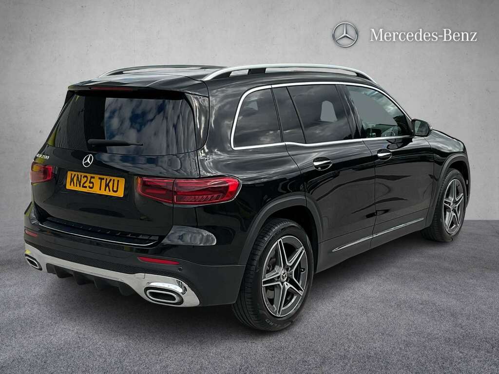 Mercedes-Benz GLB Class 200 Amg Line Executive 7G-tronic 2025 KN25TKU Black #3