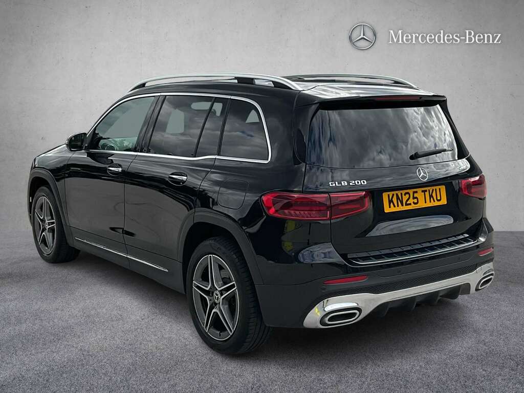 Mercedes-Benz GLB Class 200 Amg Line Executive 7G-tronic 2025 KN25TKU Black #5