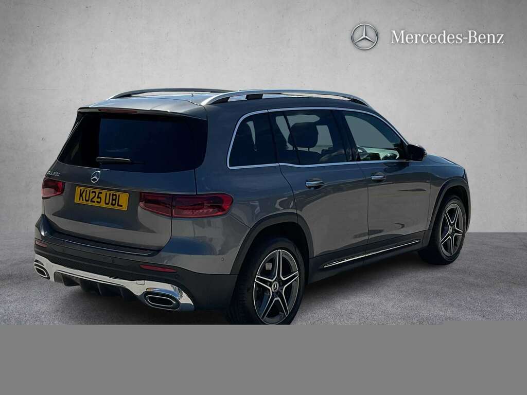 Mercedes-Benz GLB Class 200 Amg Line Executive 7G-tronic 2025 KU25UBL Grey #4