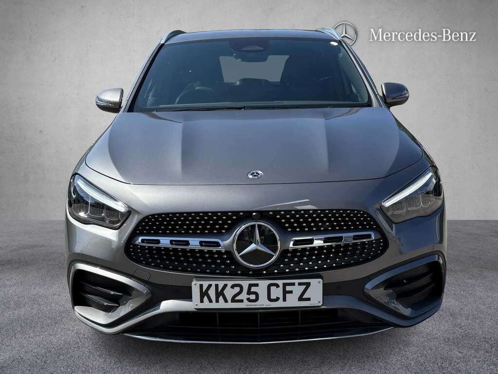 Mercedes-Benz GLA Class 200 Amg Line Executive 2025 KK25CFZ Grey #2