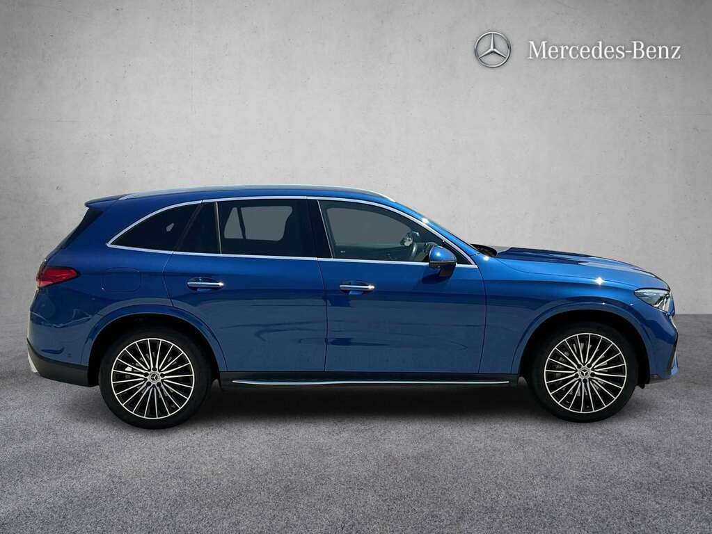 Mercedes-Benz GLC Class 300 4Matic Amg Line Premium Plus 9G-tronic 202 ET23CHJ Blue #3
