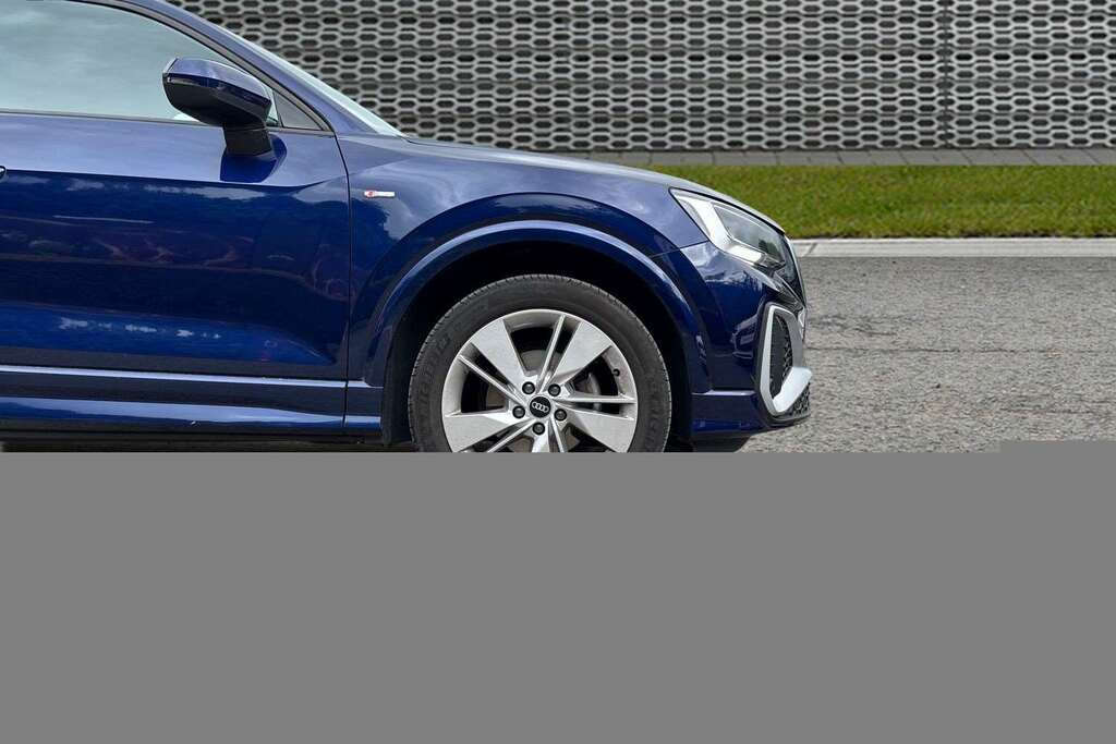 Audi Q2 35 Tfsi S Line 2023 KY73NUU Blue #3