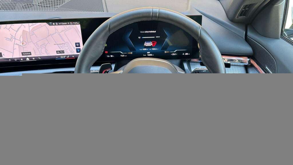 BMW i5 250Kw Edrive40 M Sport Pro 84Kwh 2024 VO24XXL White #3