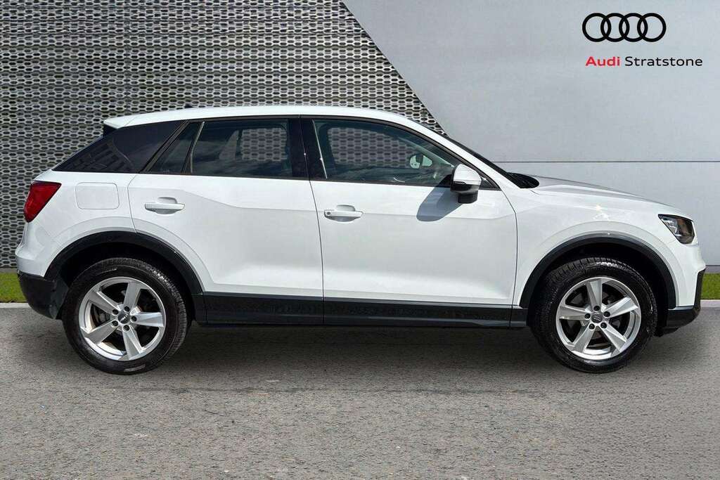 Audi Q2 1.0 Tfsi Sport 2019 White #4