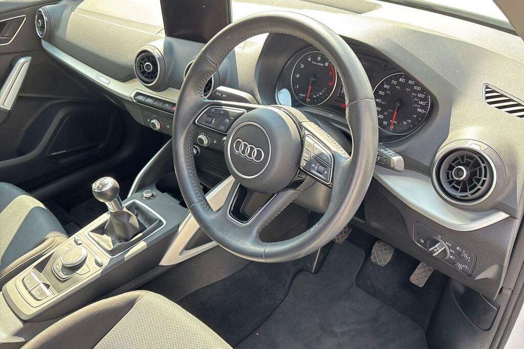 Audi Q2 1.0 Tfsi Sport 2019 White #6