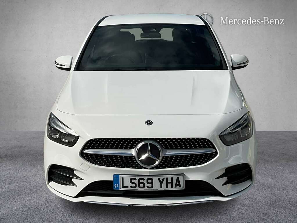 Mercedes-Benz B Class B200 Amg Line 2019 White