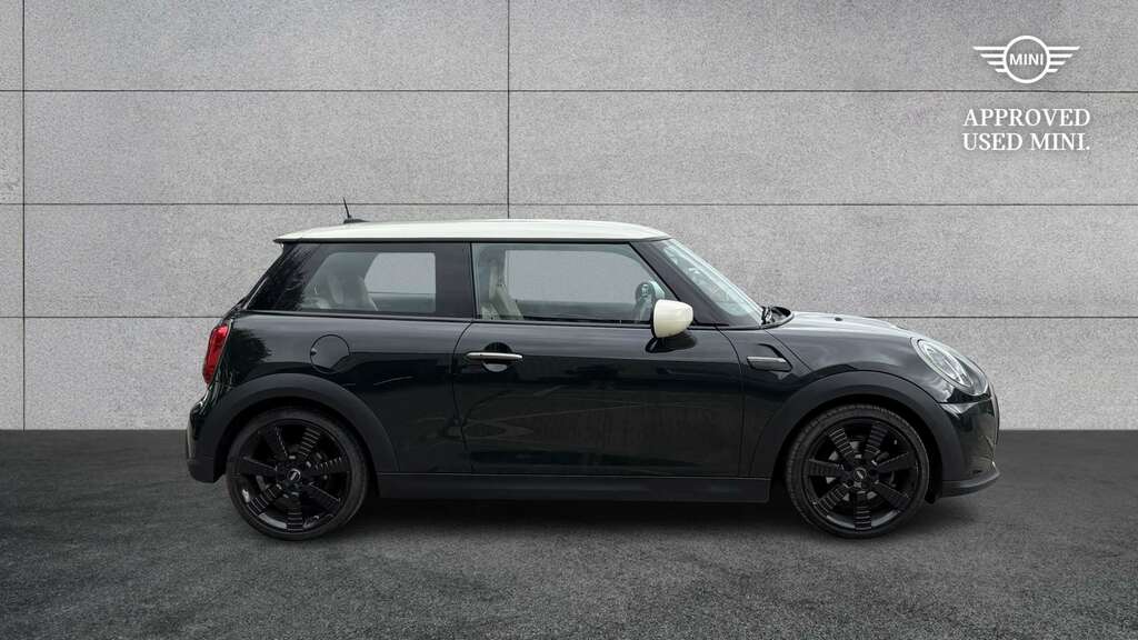 Mini Hatch 1.5 One Classic 2023 FJ23TTU Green #3