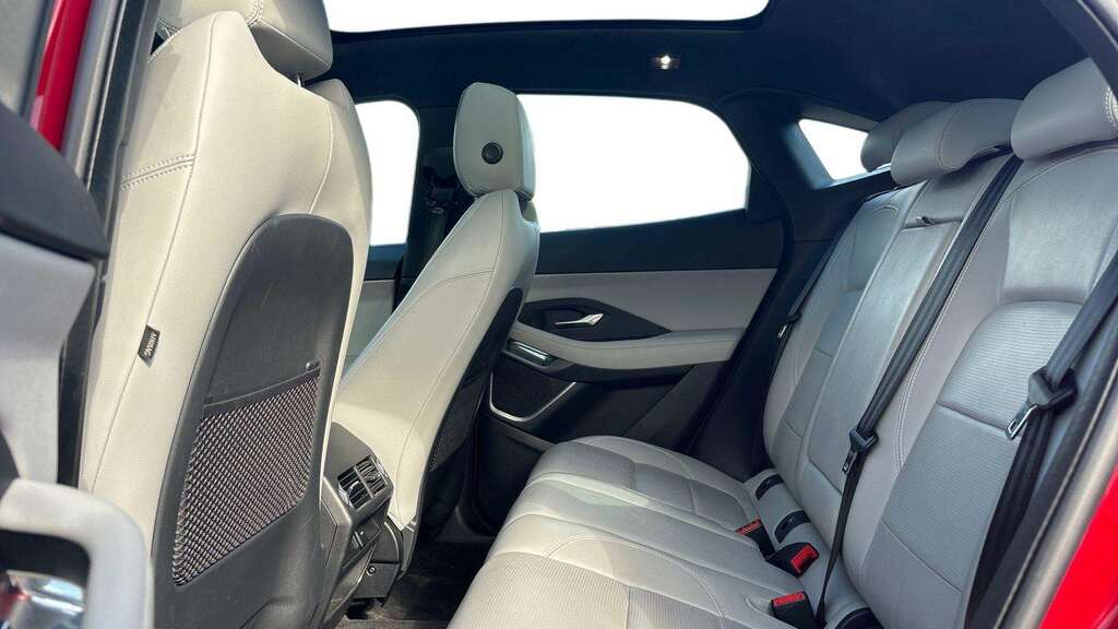 Jaguar E-Pace 2.0 P300 Sport 2022 Red #3