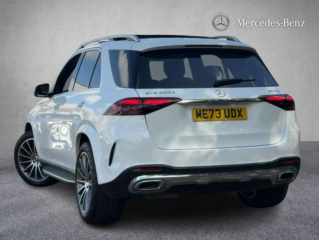 Mercedes-Benz GLE Class 300D 4Matic Amg Line Prem 9G-tronic 7 St 202 White #2