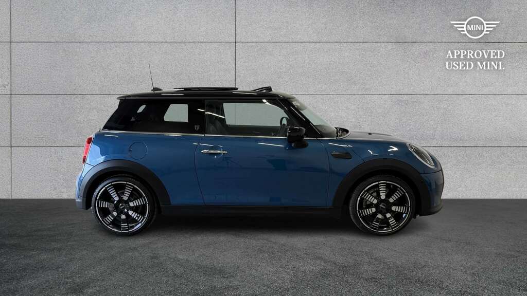 Mini Hatch 1.5 Cooper Exclusive 2022 YP72RZH Blue #3