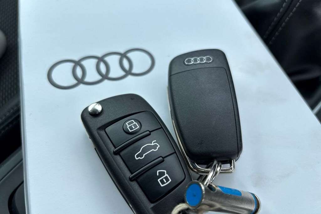 Audi Q2 Audi Estate 35 Tfsi S Line S Tronic Grey #20