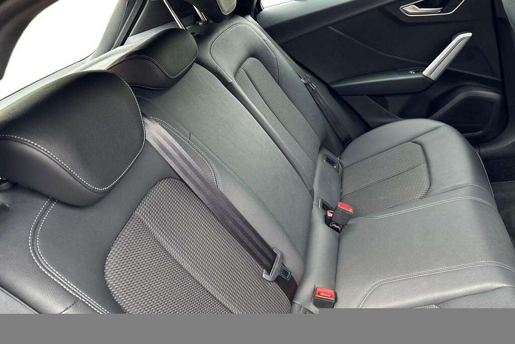 Audi Q2 Audi Estate 35 Tfsi S Line S Tronic Grey #17