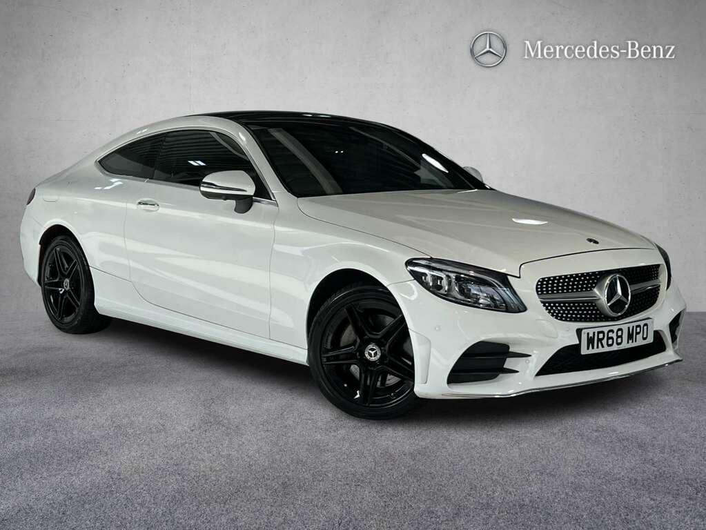 Mercedes-Benz C Class C300d 4Matic Amg Line Premium Plus 9G-tronic 2 White