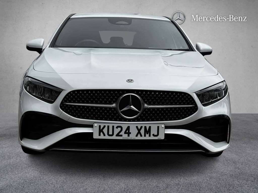 Mercedes-Benz A Class A180 Amg Line Executive 2024 KU24XMJ White #2