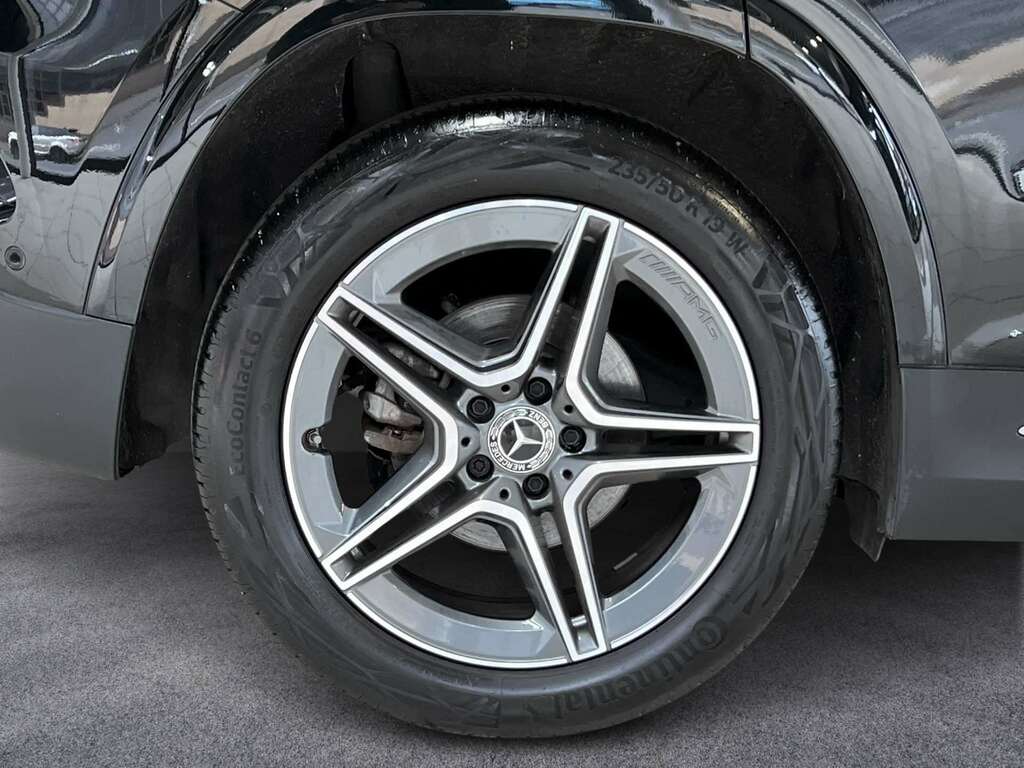 Mercedes-Benz GLA Class 200 Amg Line Executive 2024 KJ73GBZ Black #5