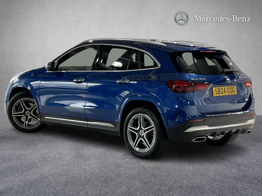 Mercedes-Benz GLA Class 200 Amg Line Executive 2024 Blue